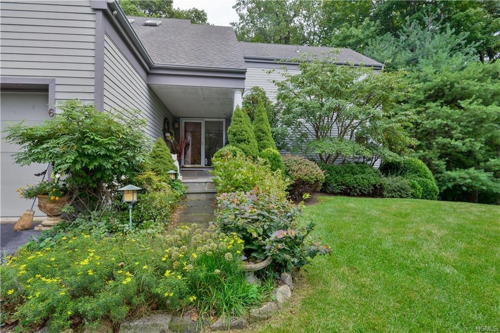 6 Greenwood Ct, Briarcliff Manor, NY 10510 - photo 1