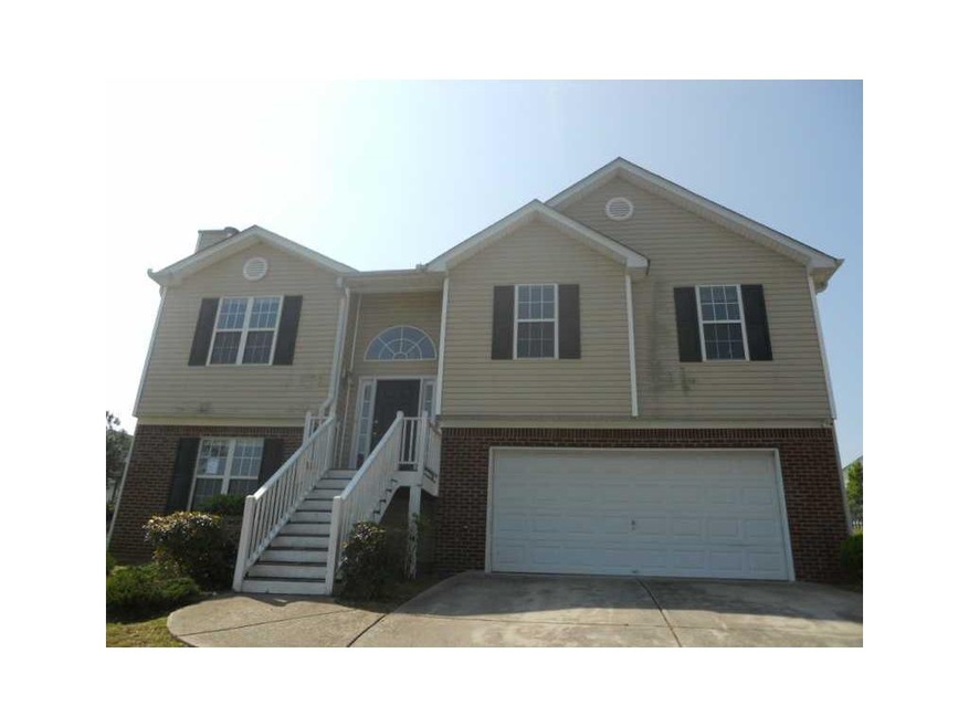 Exterior Front. GREAT SPLIT FOYER HOME IN CONVENIE