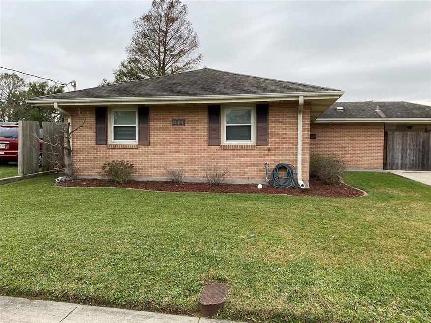 1304 Peggy Ave, Metairie, LA 70003 - photo 1