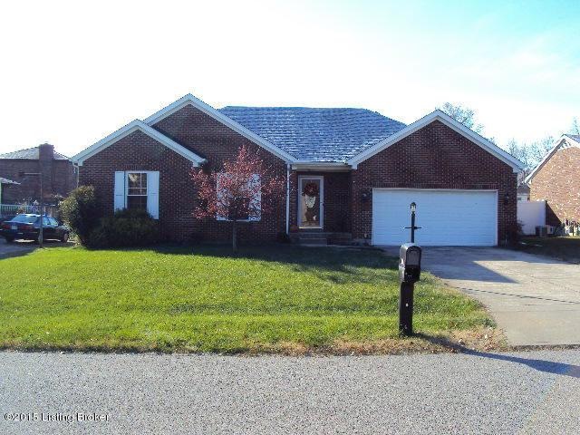 8016 Schroering Dr, Louisville, KY 40291 - photo 1