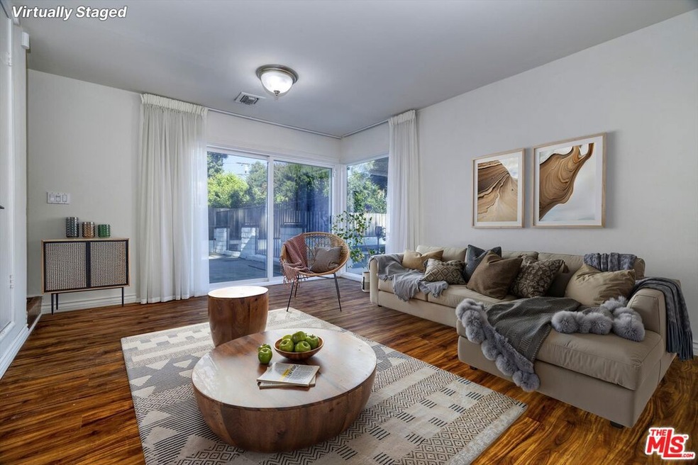 5174 Canoga Ave, Woodland Hills, CA 91364 - photo 1