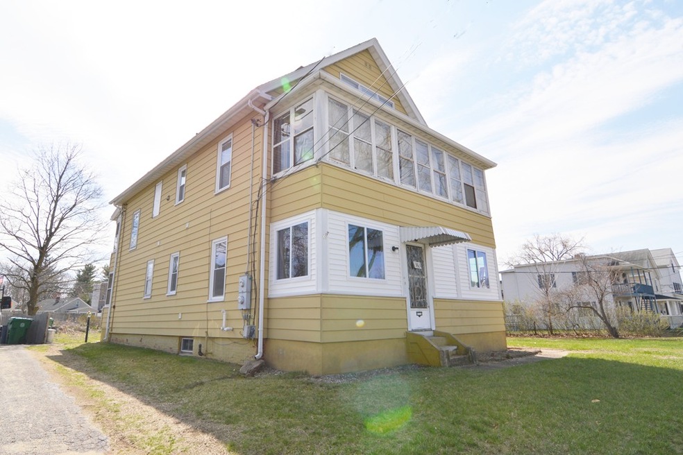 363 Montcalm St unit 1, Chicopee, MA 01020 - photo 1