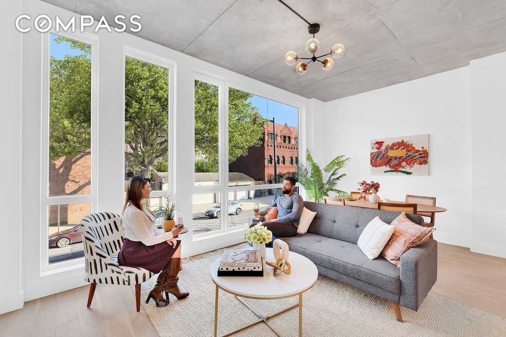 Sold $1,599,000 • Co-Listing Agent