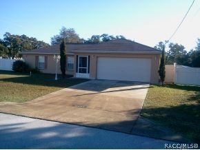4074 SW Persimmon Ln, Dunnellon, FL 34431 - photo 1