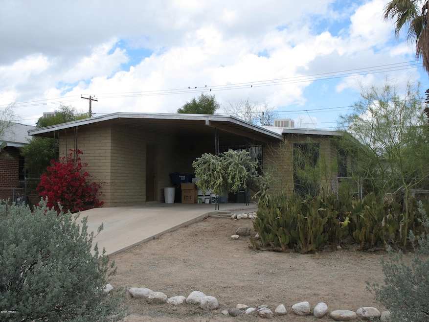 1415 E Manlove St, Tucson, AZ 85719 - photo 1
