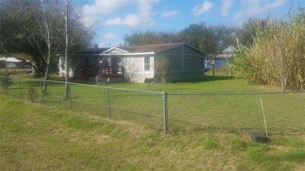 100 Red Bird Trail, Kyle, TX 78640 - photo 1