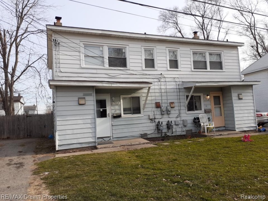 Front View of Duplex