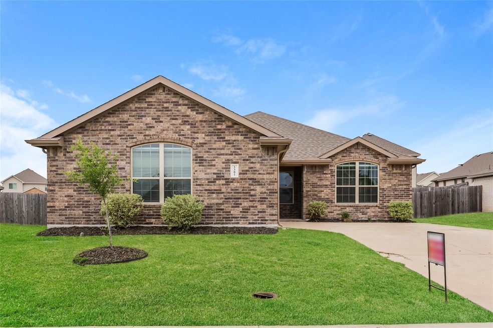 3301 Sonoma Trail, Ennis, TX 75119 - photo 1