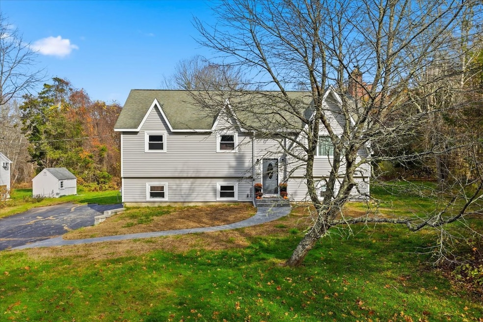 97 Thomas Rd, Ledyard, CT 06339 - photo 1