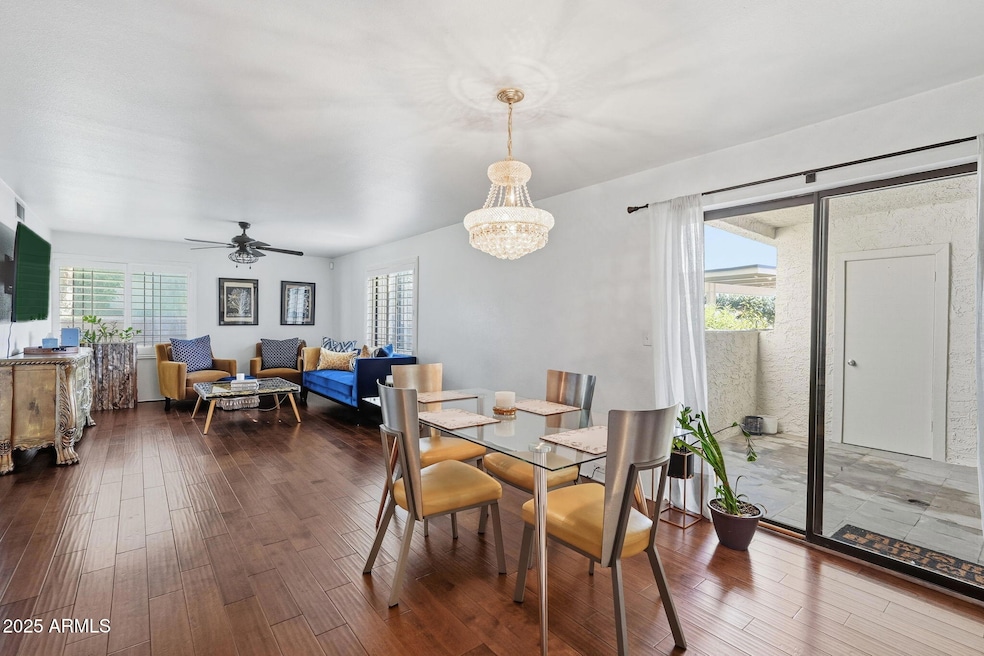 5110 N 31st Way unit 317, Phoenix, AZ 85016 - photo 1