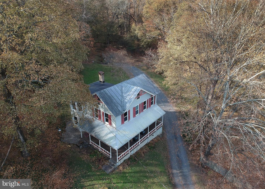 35 N 6th St, Newport, PA 17074 - photo 1