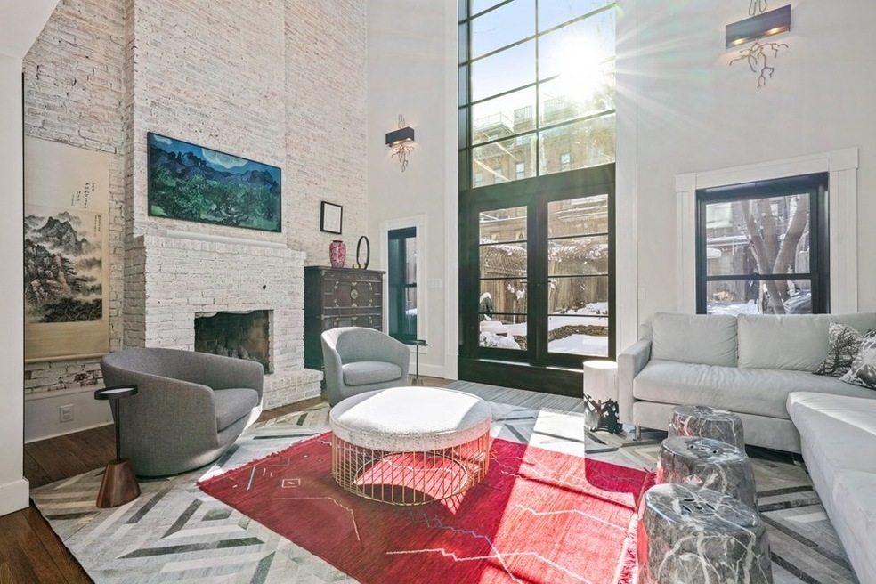 122 W Concord St unit 1, Boston, MA 02118 - photo 1