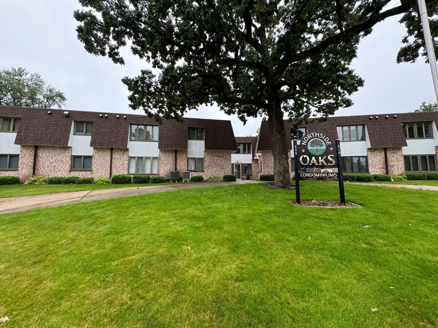 600 Johnson St unit D, Albert Lea, MN 56007 - photo 1