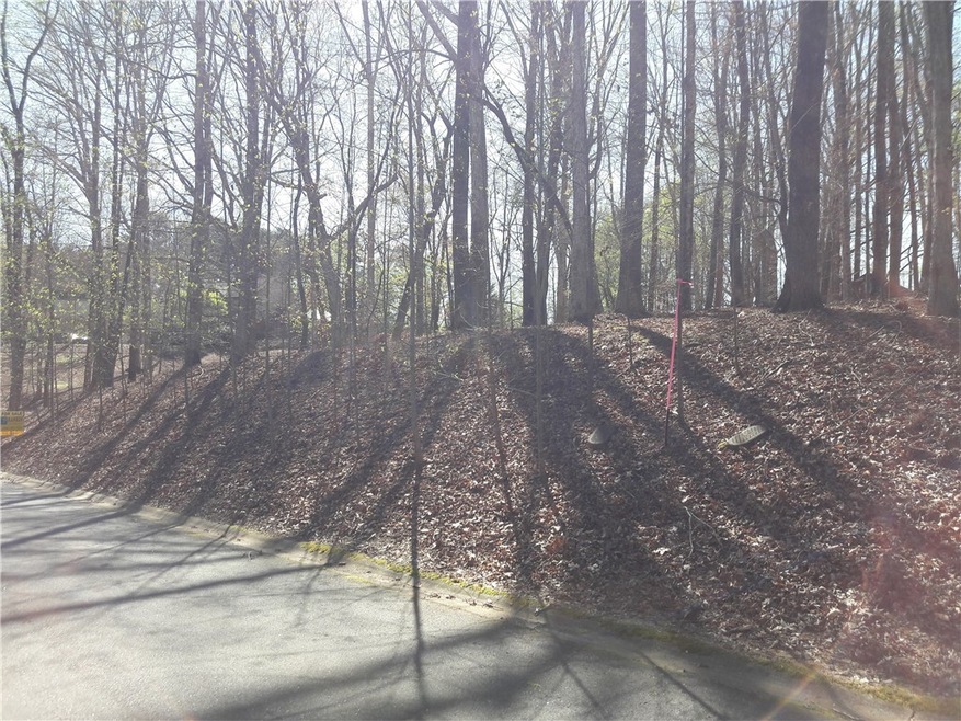 Sold $40,000 • Co-Listing Agent