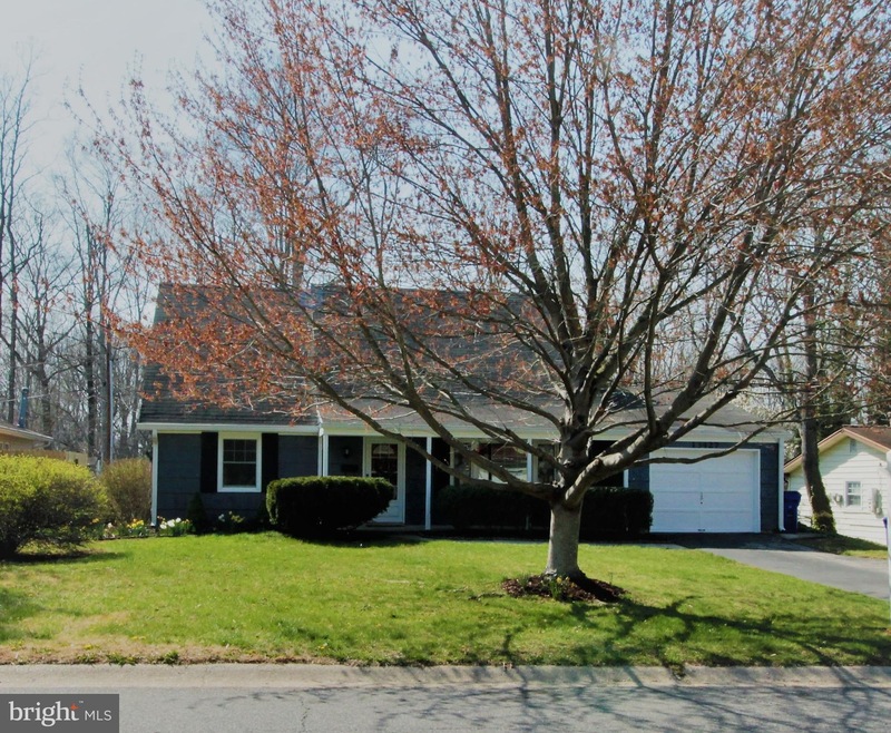 13427 Idlewild Dr, Bowie, MD 20715 - photo 1