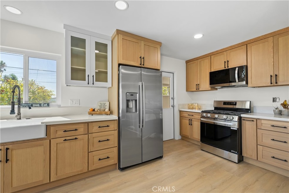 Sold $700,000 • Co-Listing Agent