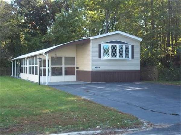 556 Central St unit 80, Leominster, MA 01453 - photo 1