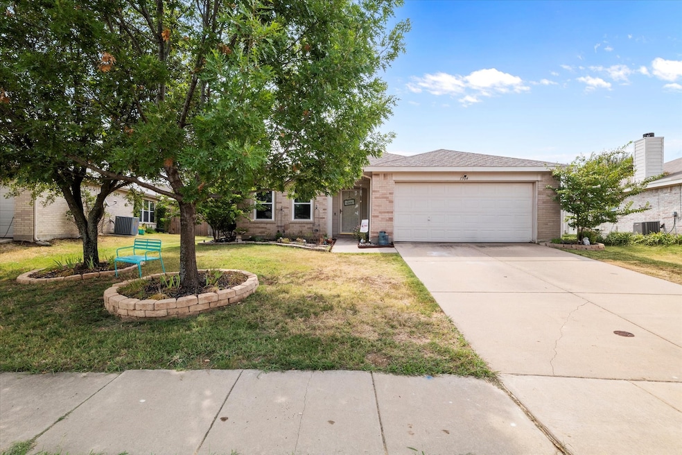 For Sale $287,900 • Co-Listing Agent