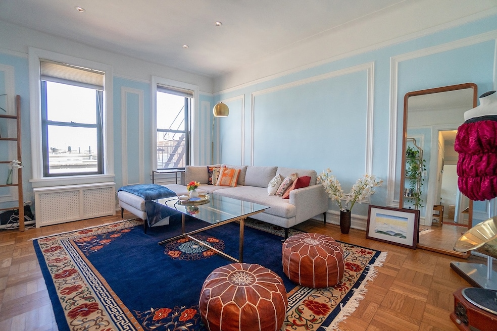 Sold $685,000 • Co-Listing Agent