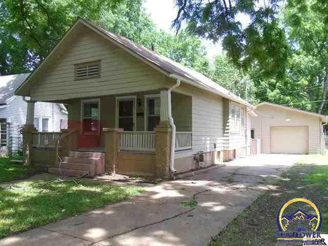 2314 SW Buchanan St, Topeka, KS 66611 - photo 1
