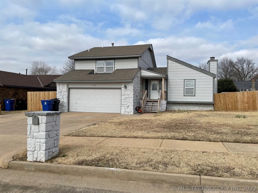 418 W Los Angeles Place, Broken Arrow, OK 74011 - photo 1