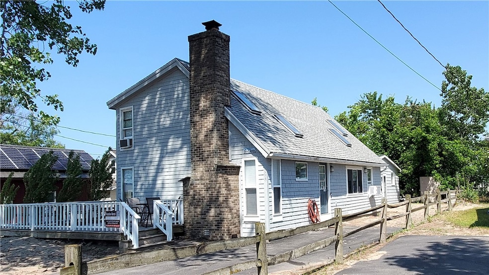 7594 2nd St, Sodus Point, NY 14555 - photo 1