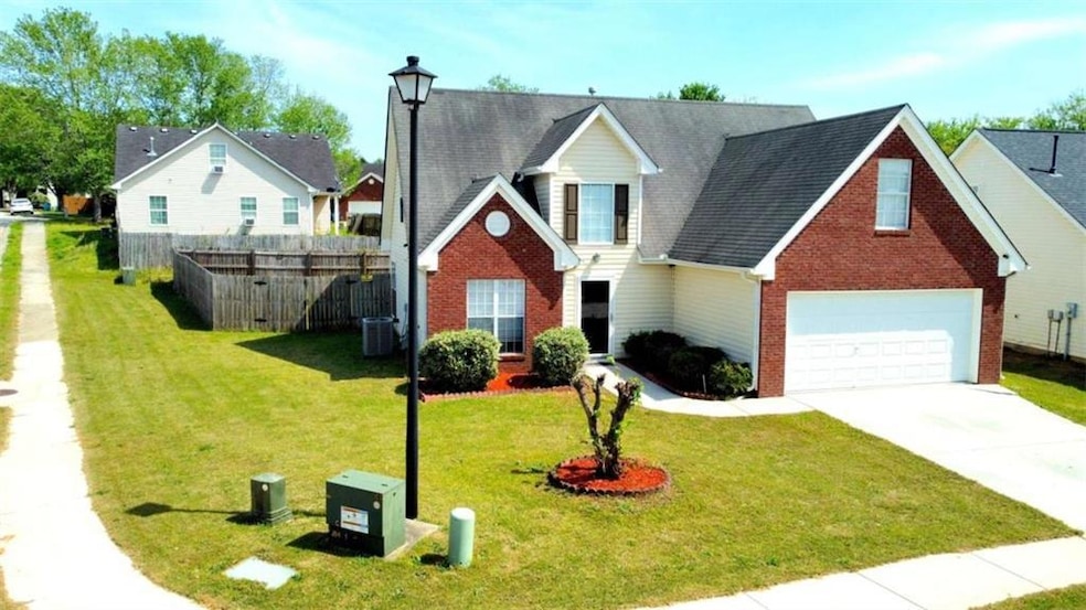 Pending $235,000 • Co-Listing Agent