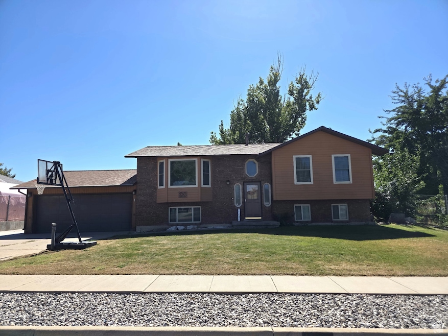 2283 W 470 N, Clearfield, UT 84015 - photo 1