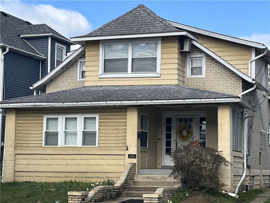 A well appointed home.  Just move into this nostal