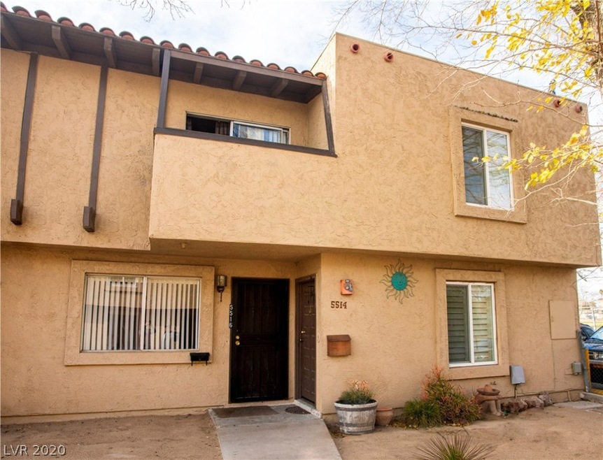 HOUSE FRONT