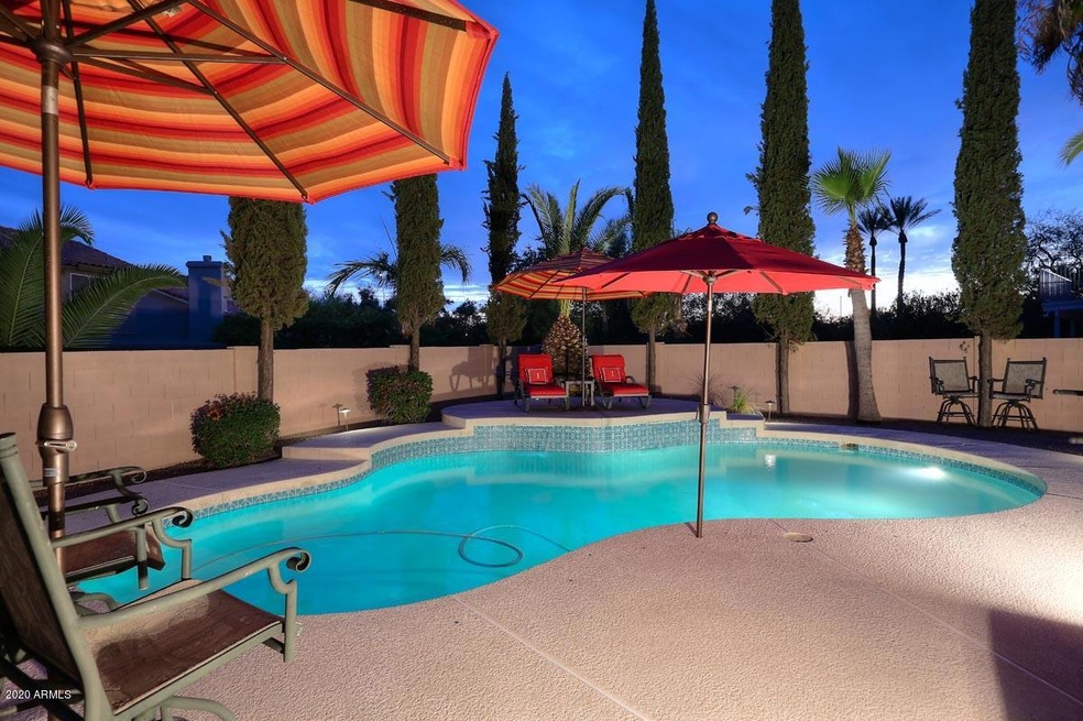 Night-Pool