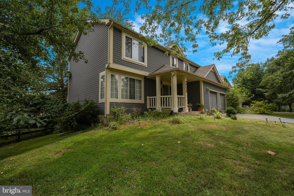 15105 Mcknew Rd, Burtonsville, MD 20866 - photo 1