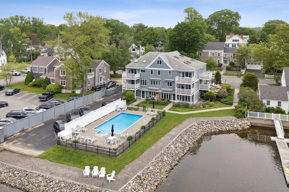 47 Ocean Ave unit 6, Kennebunkport, ME 04046 - photo 1