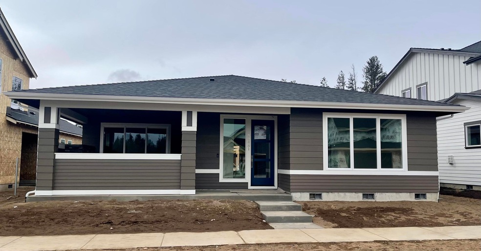 20481 Aberdeen Dr unit LOT-16, Bend, OR 97702 - photo 1
