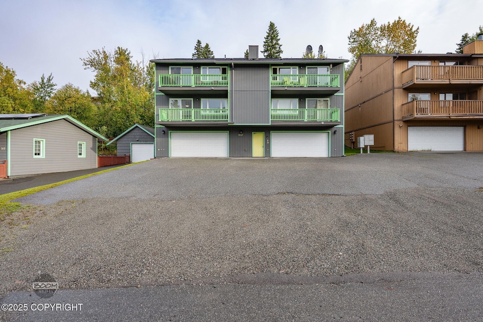 413 Eyak Dr, Anchorage, AK 99501 - photo 1