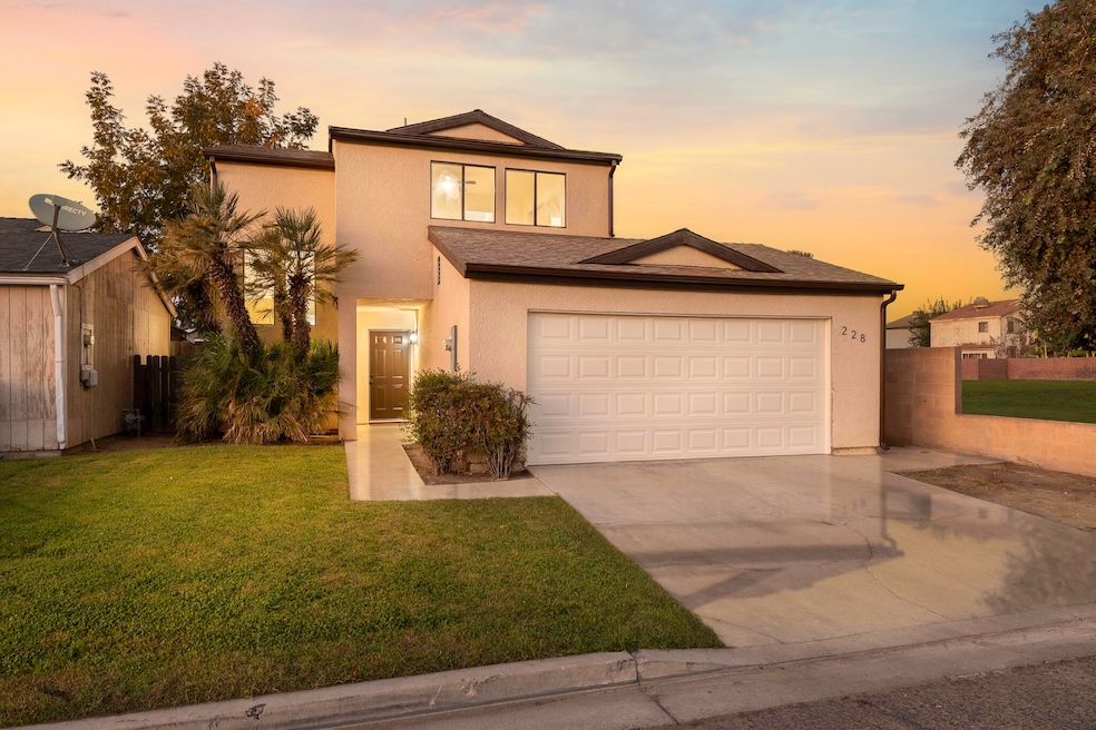 Under Contract $296,900