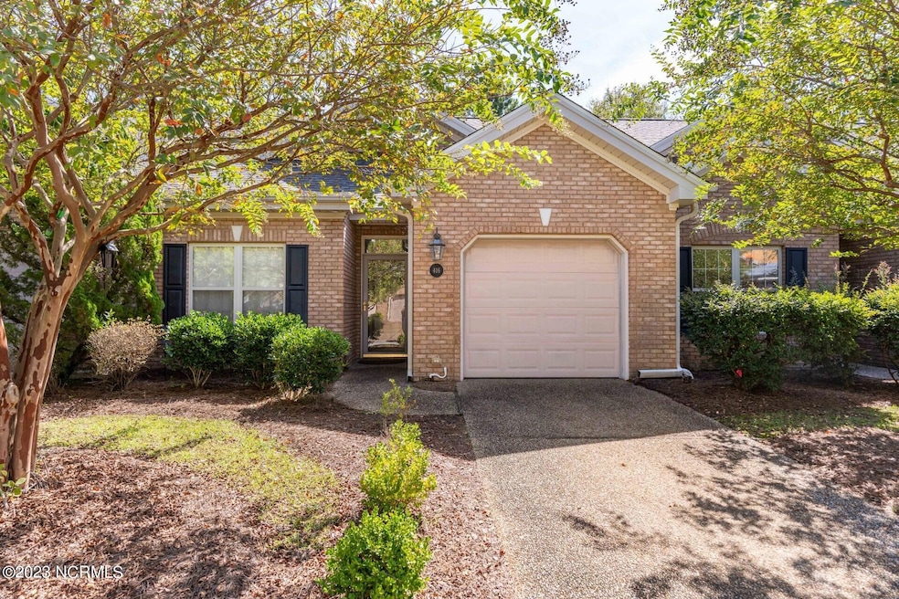 416 Avenshire Ct Unit 207, Winnabow, NC 28479 MLS 100405339