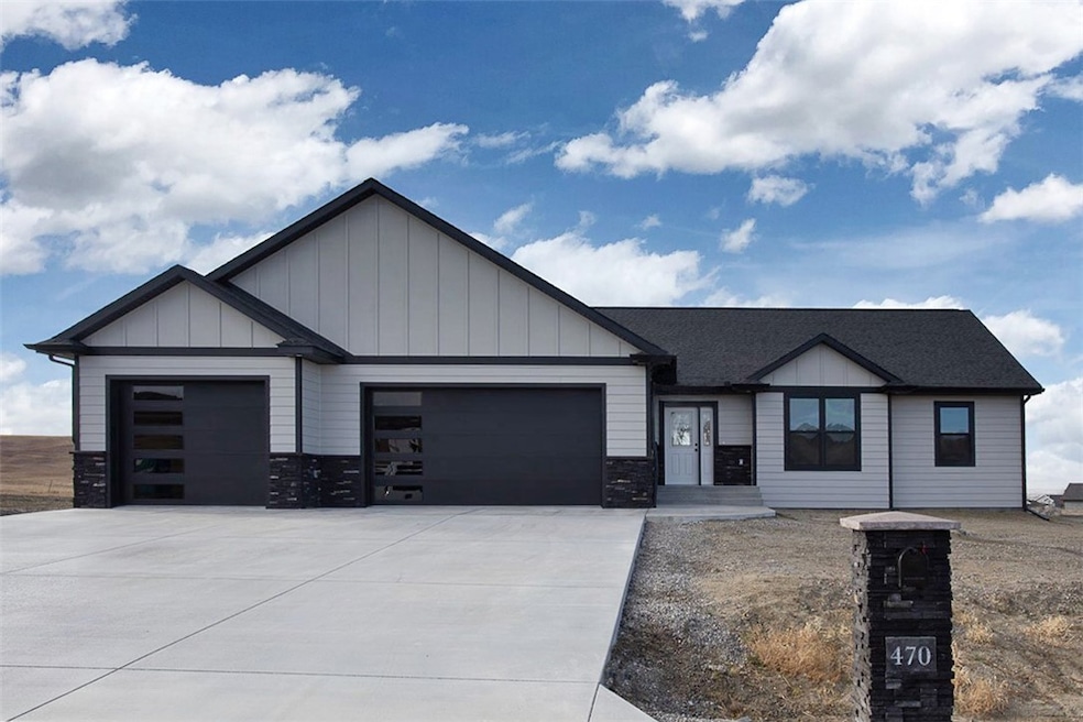 470 Sunlight Cir, Billings, MT 59101 - photo 1