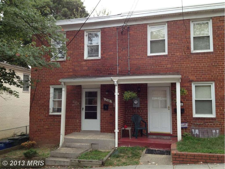 238 56th St NE, Washington, DC 20019 - photo 1