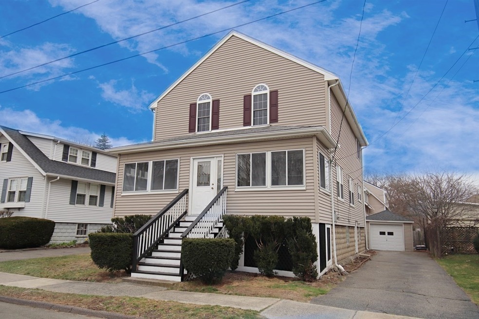 26 Henry St, Saugus, MA 01906 - photo 1