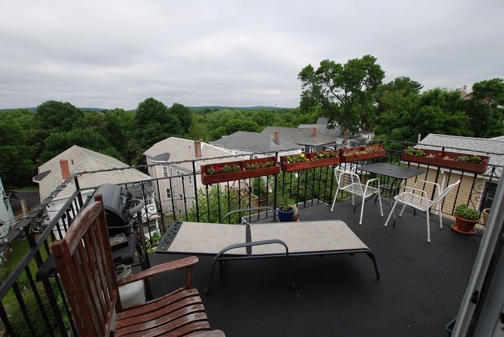 82 North St unit 3, Somerville, MA 02144 - photo 1