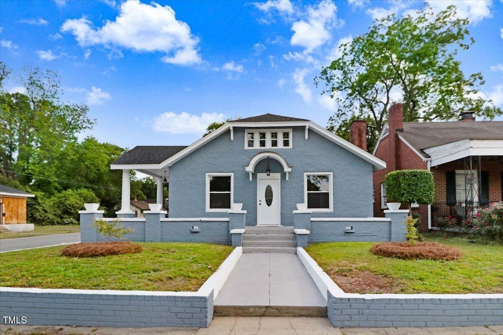 318 E Mulberry St, Goldsboro, NC 27530 - photo 1