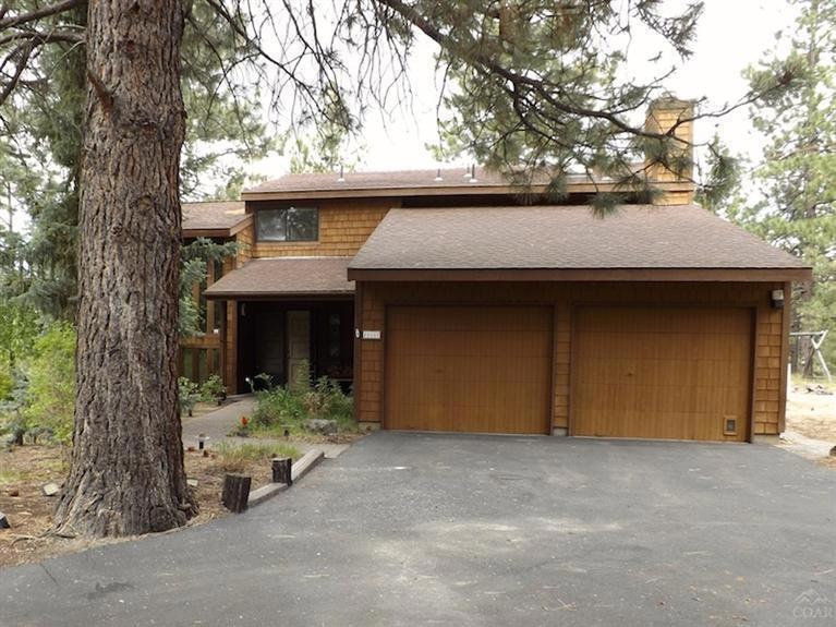 60162 Ridgeview Dr W, Bend, OR 97702 - photo 1