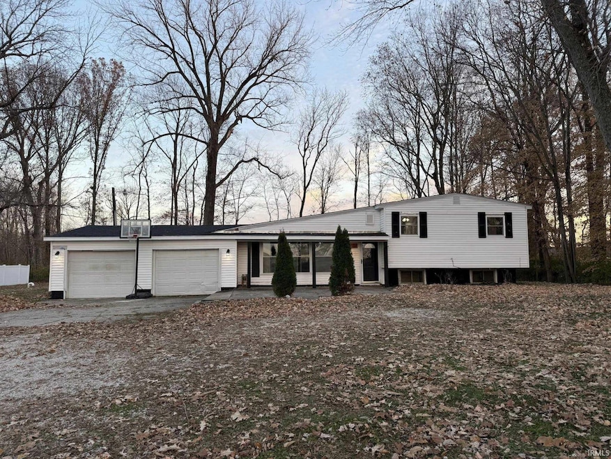 3448 N Indiana 67, Vincennes, IN 47591 - photo 1