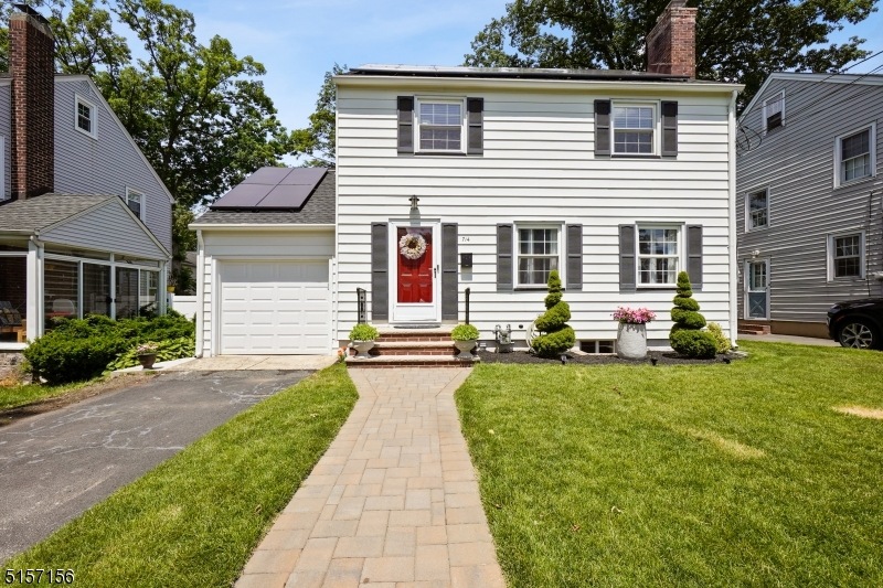 714 Greenwood Rd, Union, NJ 07083 - photo 1