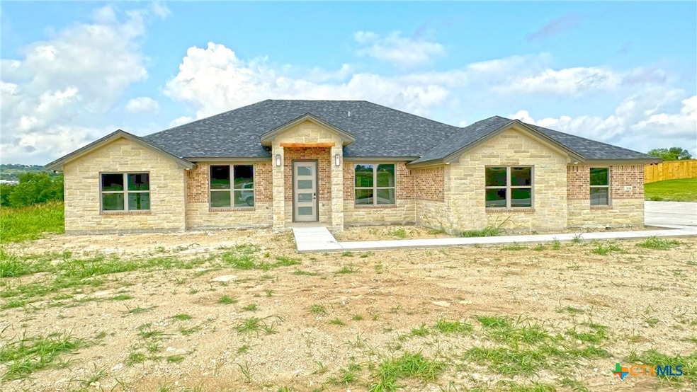 3154 Fish Pond Dr, Copperas Cove, TX 76522 - photo 1