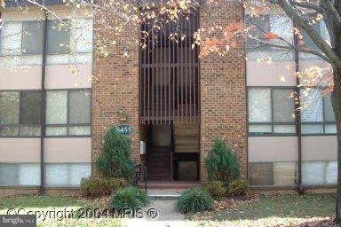 8455 Greenbelt Rd unit 201, Greenbelt, MD 20770 - photo 1