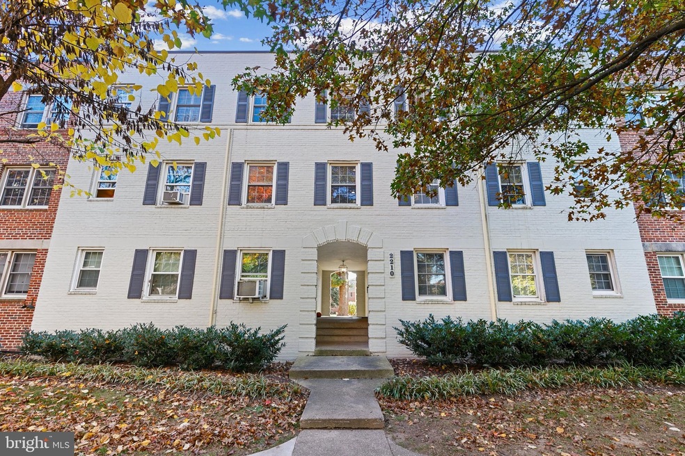 2210 Colston Dr unit 201, Silver Spring, MD 20910 - photo 1