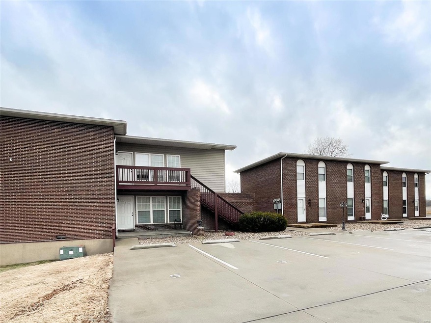 170 Westmount Dr, Farmington, MO 63640 - photo 1