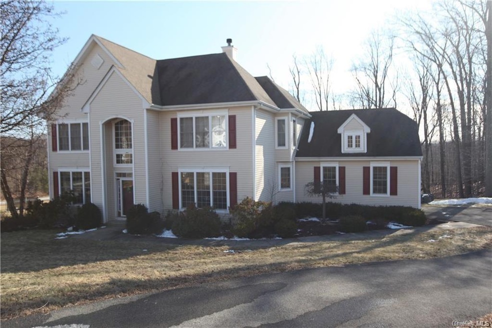 3 Elgin Ct, Highland Mills, NY 10930 - photo 1